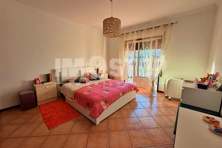 Apartamento T3 para Venda em Oiã Foto 4