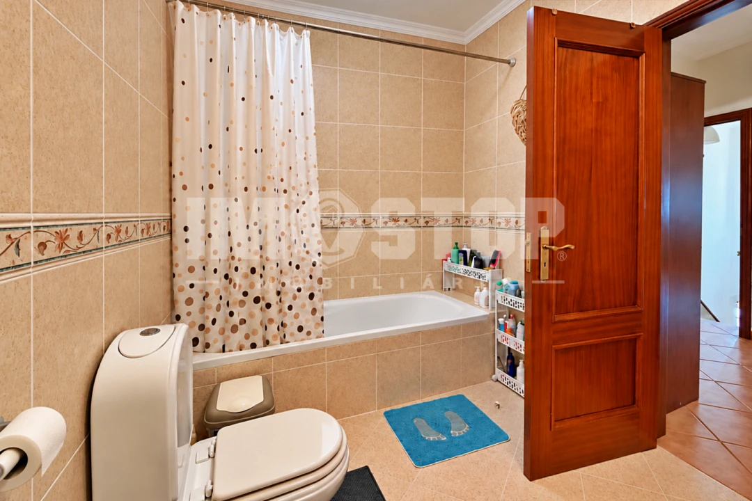 Apartamento T3 para Venda em Oiã Foto 17
