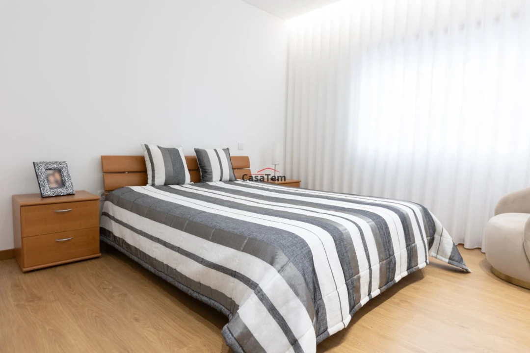 Apartamento T3 para Venda em Viseu Foto 22