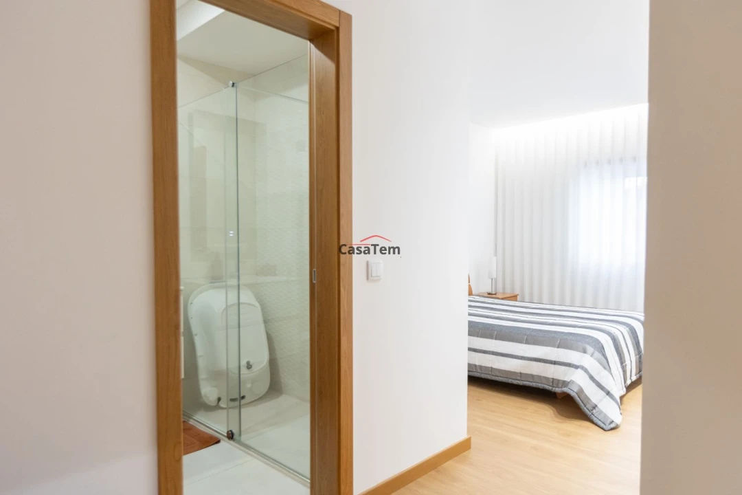 Apartamento T3 para Venda em Viseu Foto 21