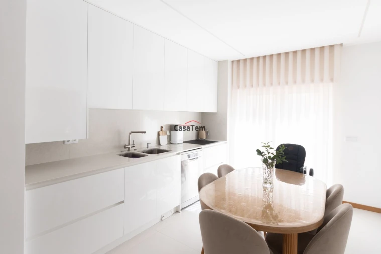 Apartamento T3 para Venda em Viseu Foto 6