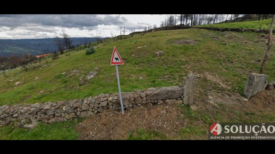 Terreno para Venda em Freigil e Miomães