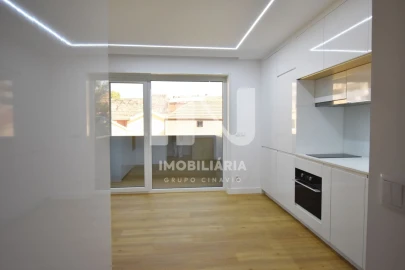 Apartamento T0 para Venda em Cedofeita, Santo Ildefonso, Sé, Miragaia, São Nicolau e Vitória