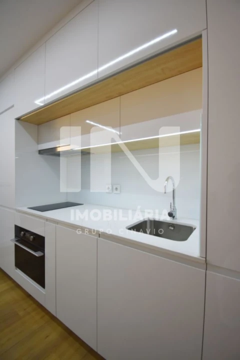 Apartamento T0 para Venda em Cedofeita, Santo Ildefonso, Sé, Miragaia, São Nicolau e Vitória