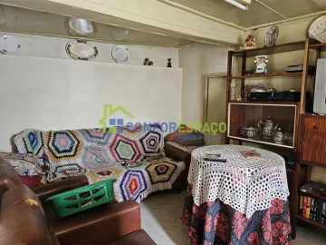 Moradia T4 para Venda em Unhais da Serra