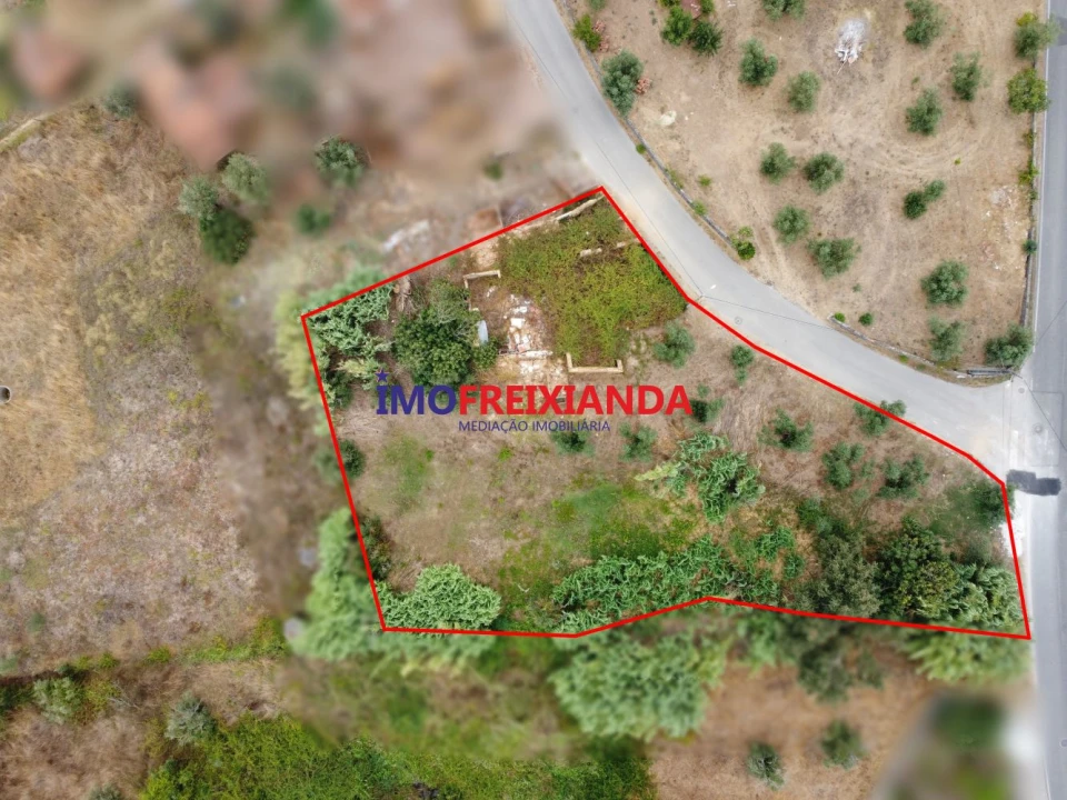 Terreno para Venda em Freixianda, Ribeira do Fárrio e Formigais Foto 1