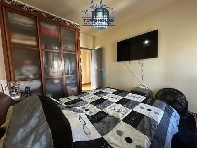 Apartamento T3 para Venda em Almada, Cova da Piedade, Pragal e Cacilhas Foto 15
