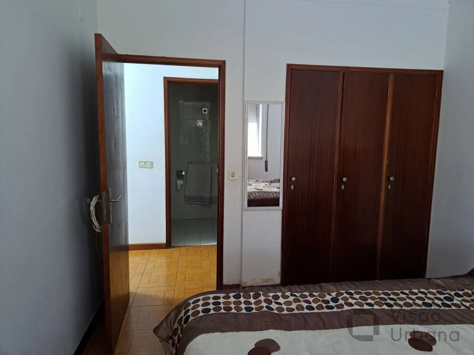 Apartamento T2 para Venda em Viseu Foto 24