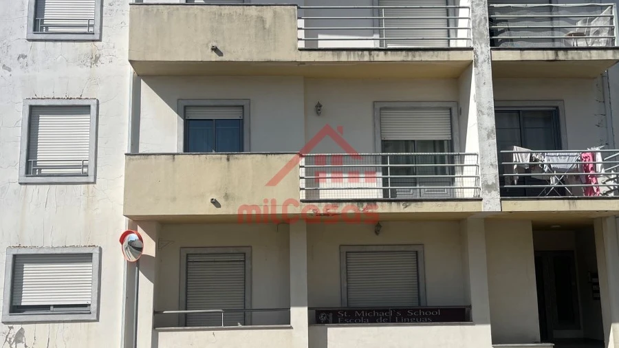 Apartamento T3 para Arrendamento em Bombarral e Vale Covo