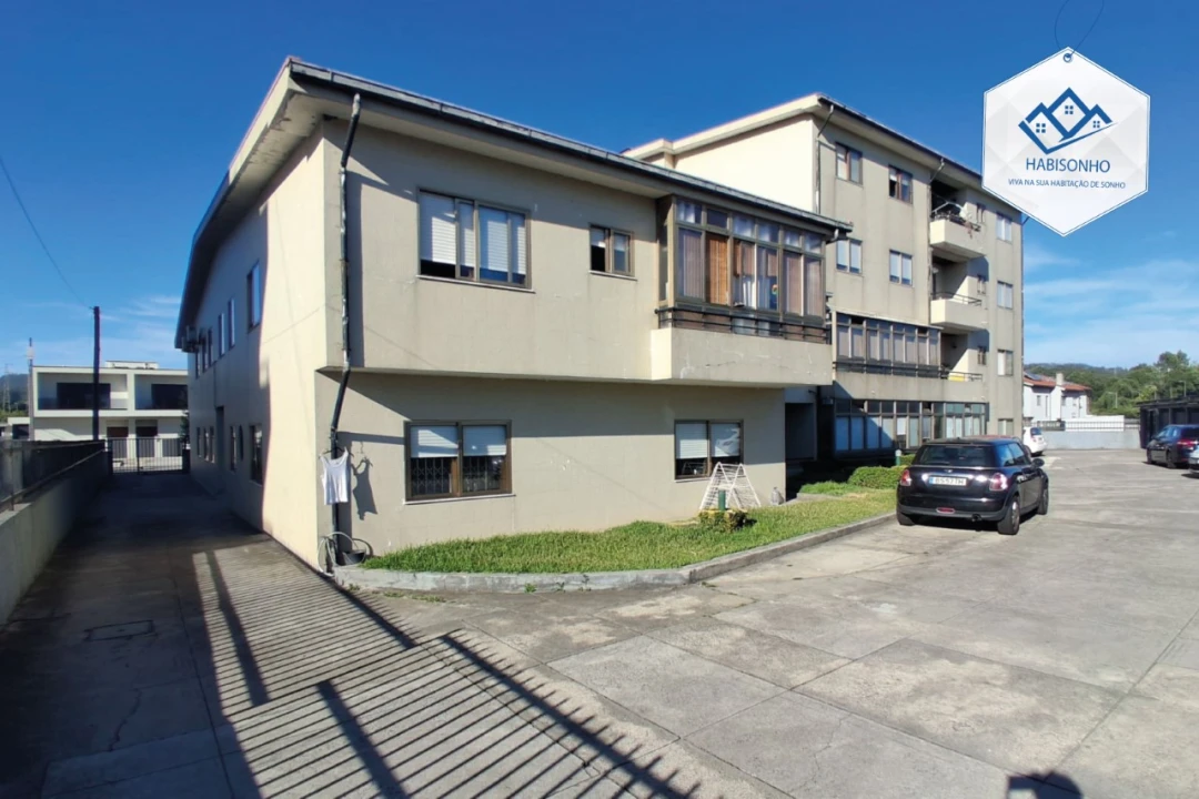 Apartamento T3 para Venda em Rio Tinto Foto 1