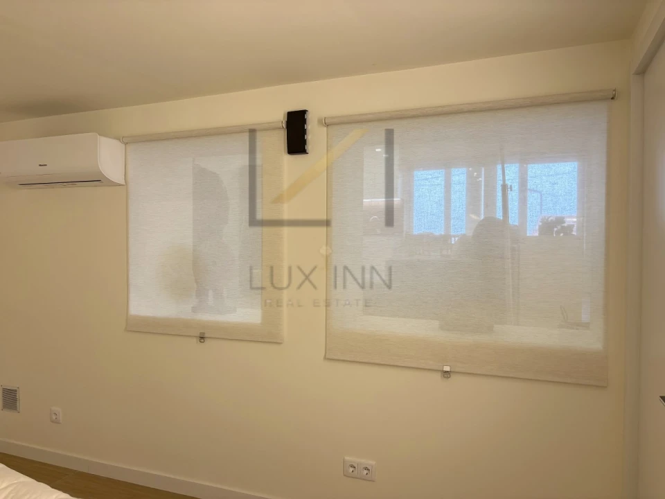 Apartamento T1 para Venda em Carcavelos e Parede Foto 13