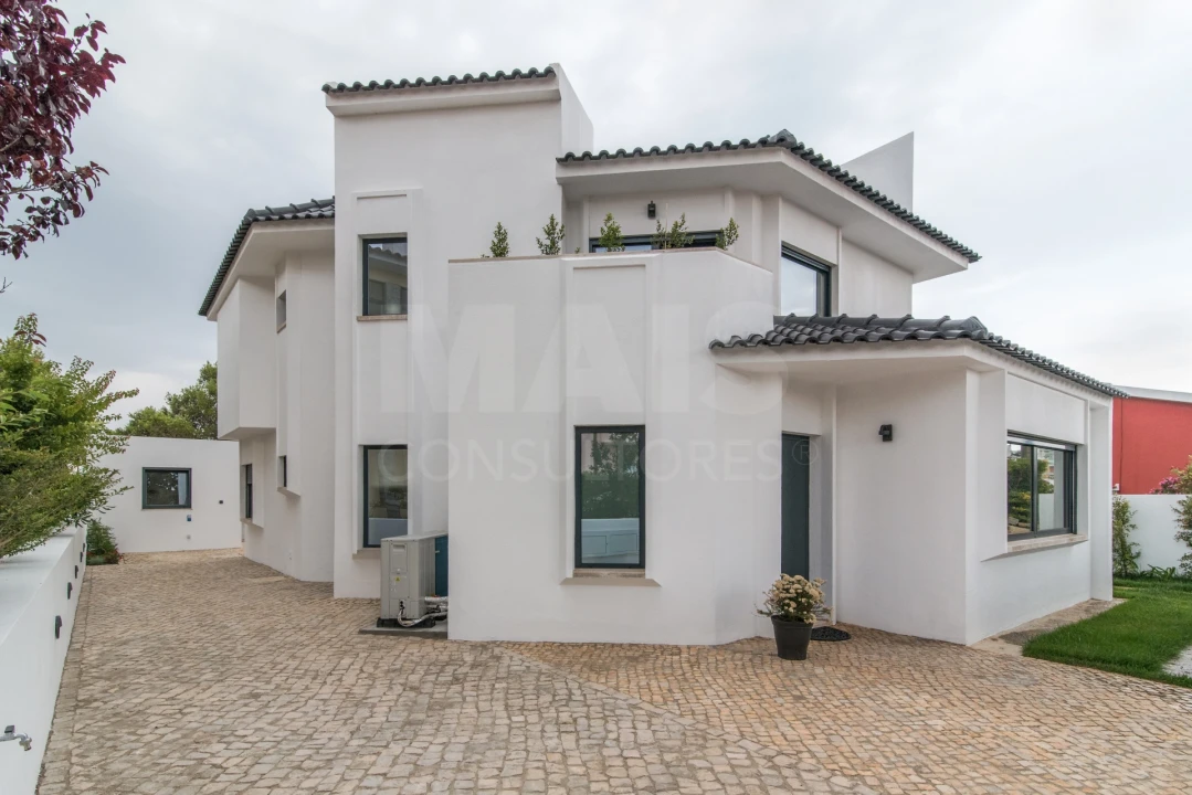 Moradia T4 para Venda em Cascais e Estoril Foto 11