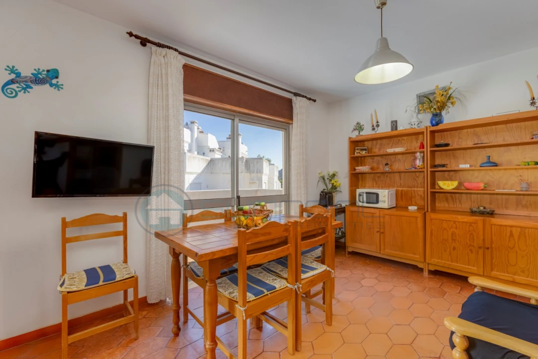 Apartamento T1 para Venda em Luz Foto 9