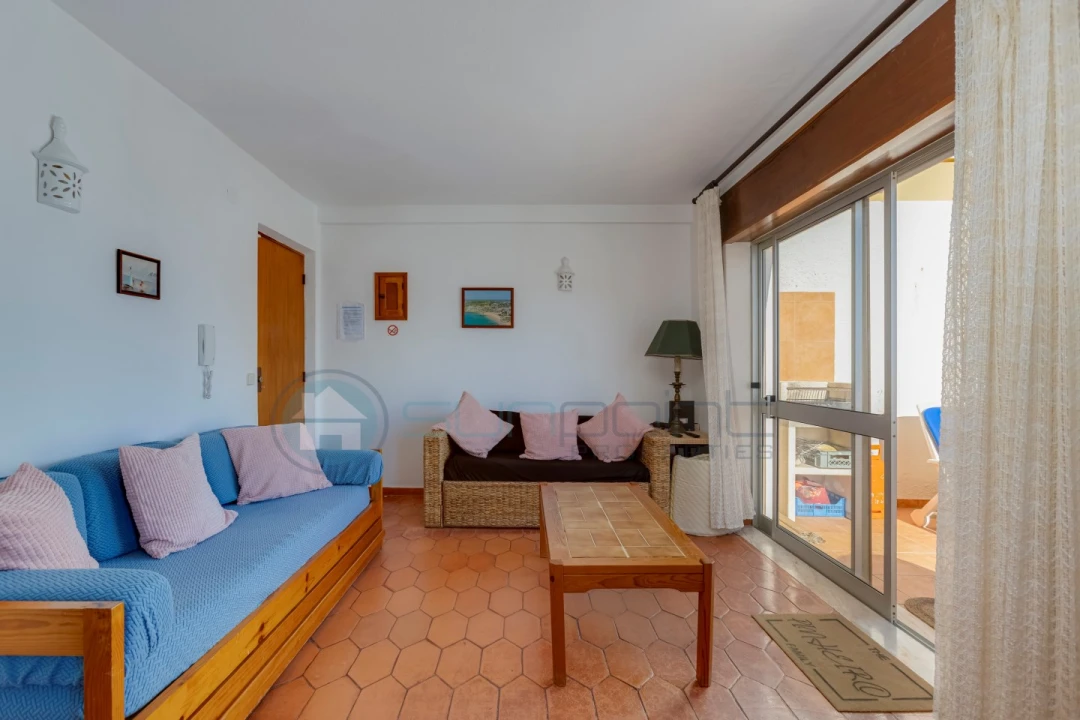 Apartamento T1 para Venda em Luz Foto 6