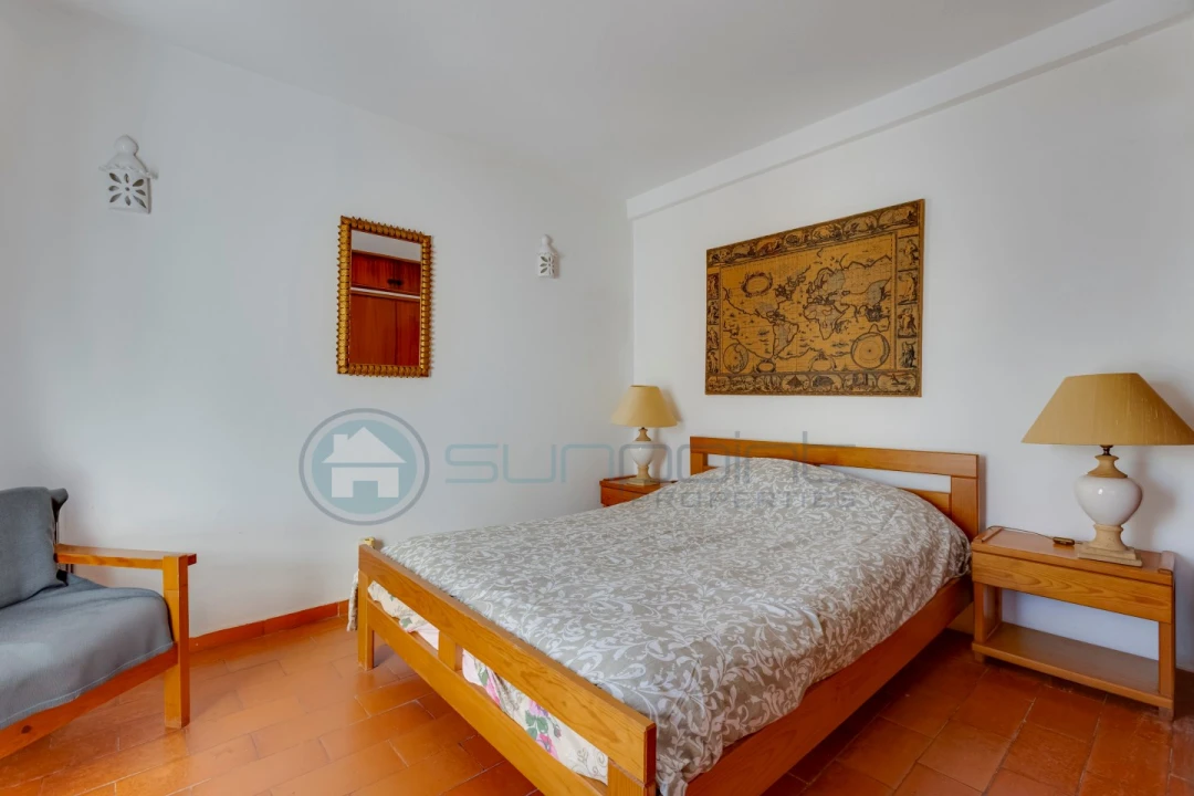 Apartamento T1 para Venda em Luz Foto 3