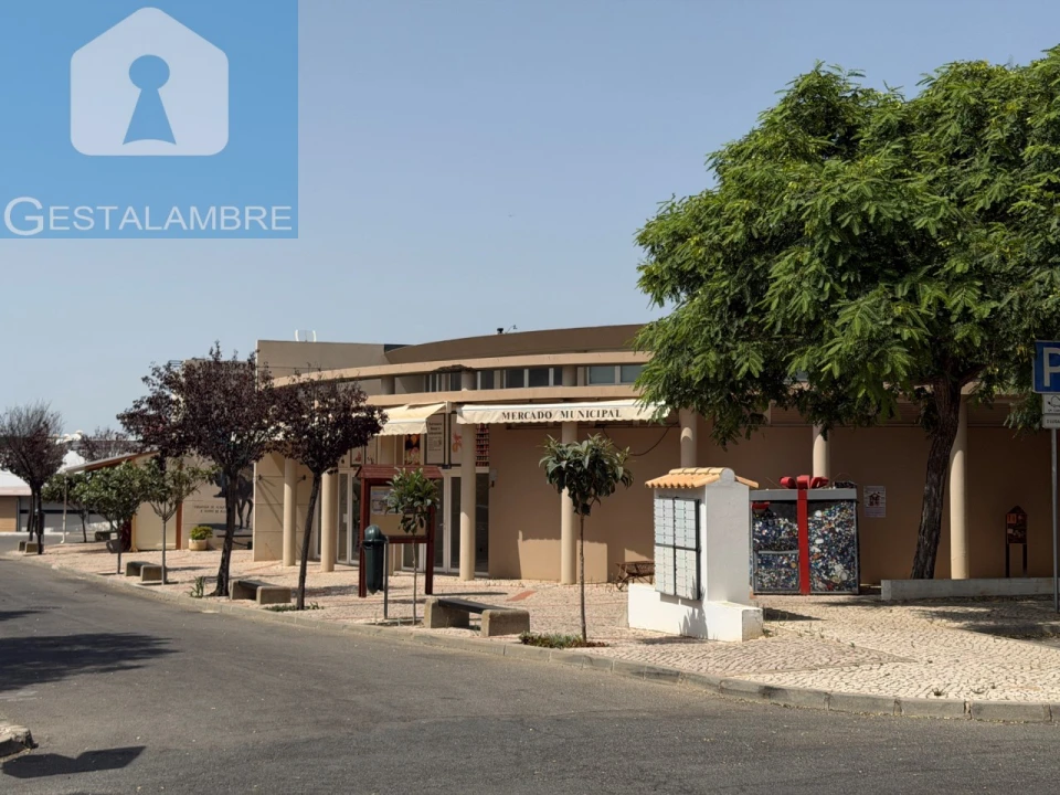 Loja para Venda em Albufeira e Olhos de Água Foto 3