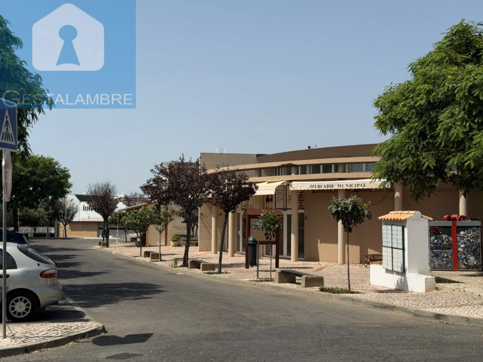 Loja para Venda em Albufeira e Olhos de Água Foto 4