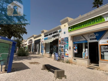 Loja para Venda em Albufeira e Olhos de Água