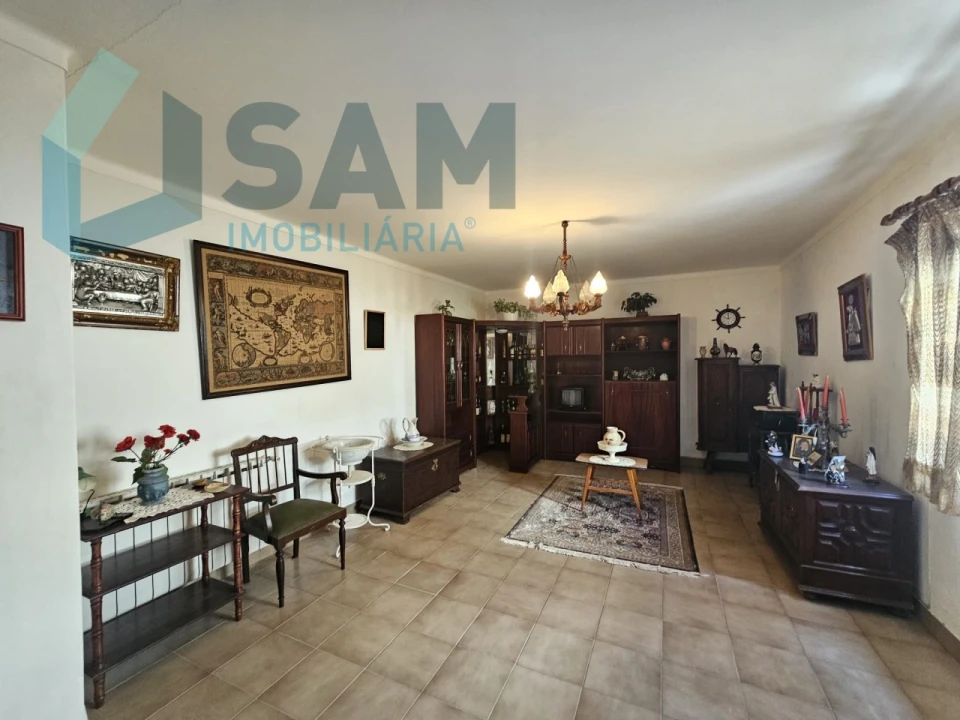 Moradia T2 para Venda em Santa Maria, São Pedro e Matacães Foto 21