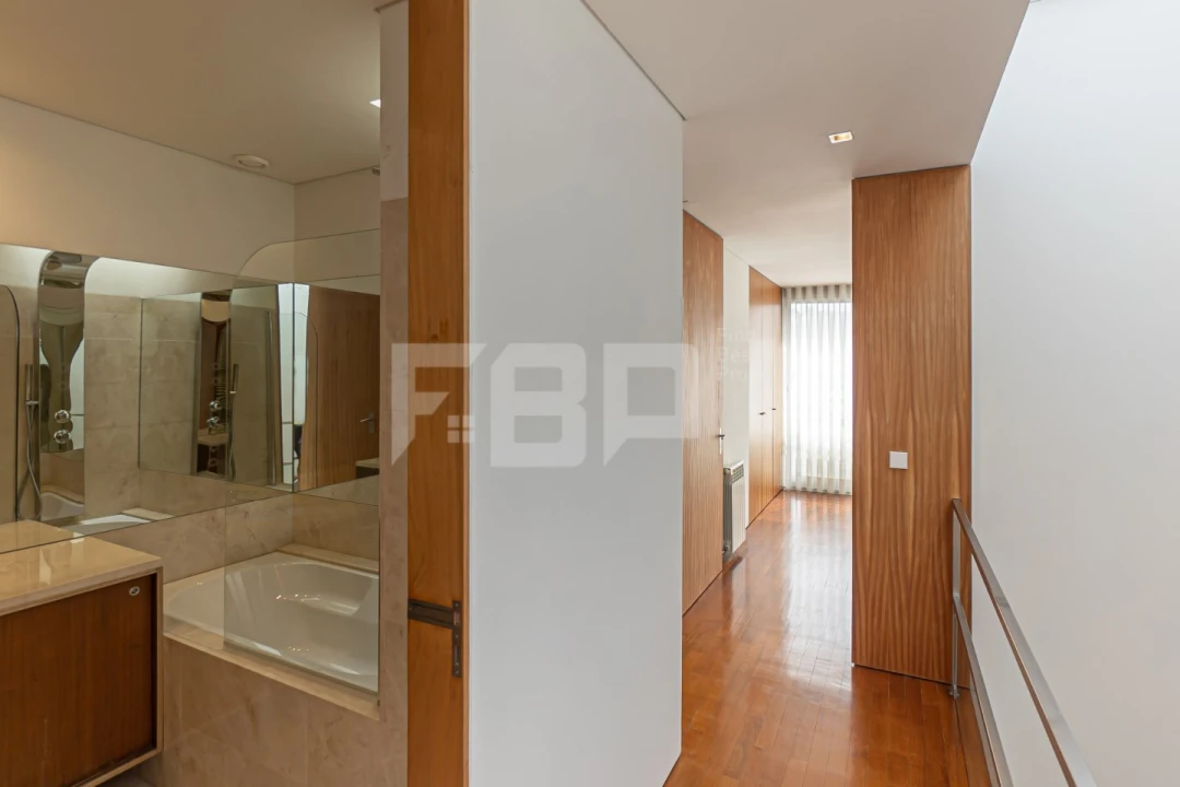Moradia T4 para Venda em Perafita, Lavra e Santa Cruz do Bispo Foto 25