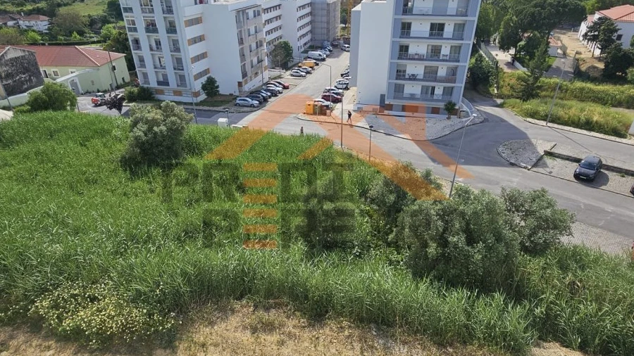 Apartamento T2 para Venda em Camarate, Unhos e Apelação