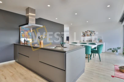 Moradia T4 para Venda em Ericeira
