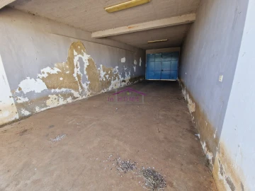 Moradia T6 para Venda em Paderne