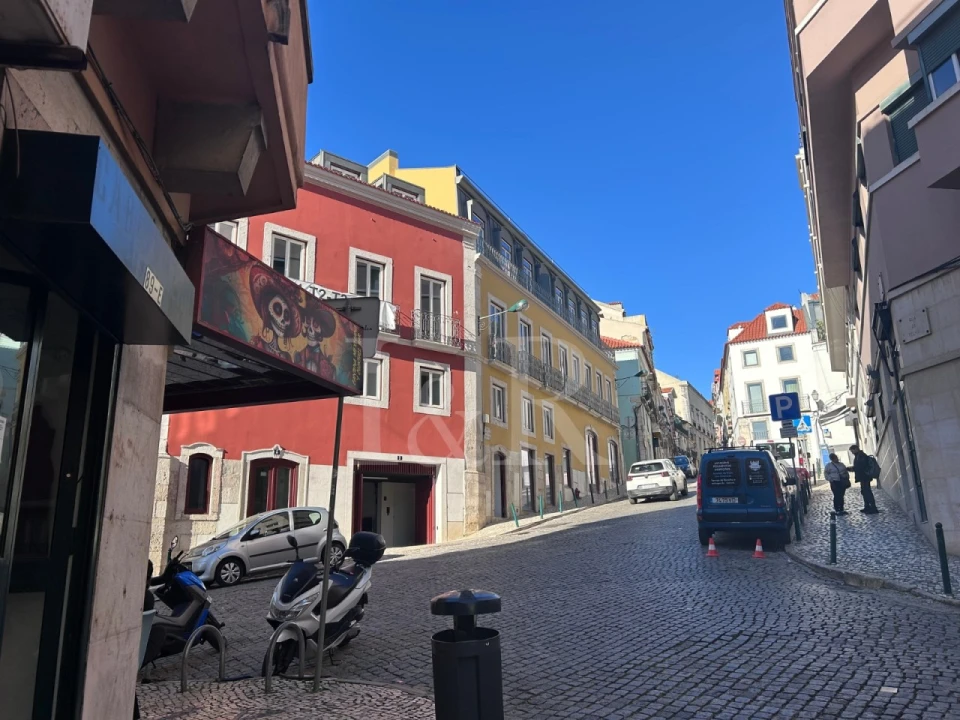 Apartamento T3 para Venda em Arroios Foto 11