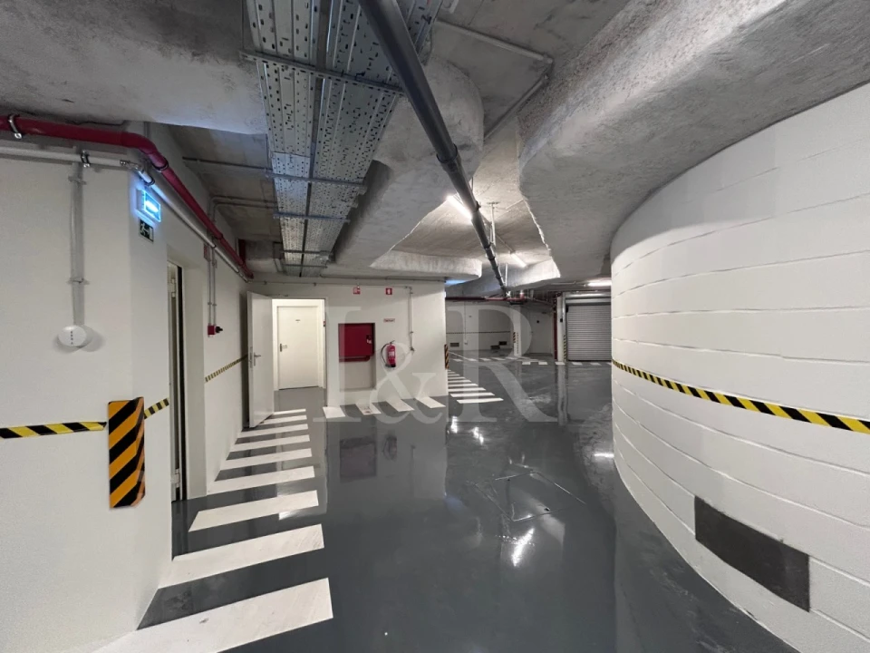 Apartamento T3 para Venda em Arroios Foto 12