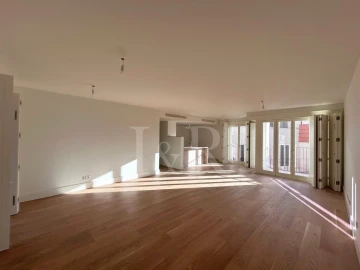 Apartamento T3 para Venda em Arroios
