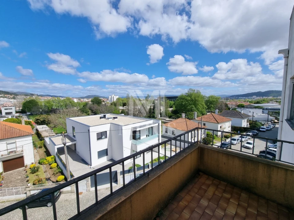 Apartamento T1 para Arrendamento em Santa Maria Maior e Monserrate e Meadela Foto 12