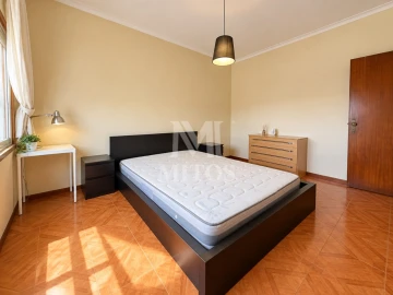 Apartamento T1 para Arrendamento em Santa Maria Maior e Monserrate e Meadela