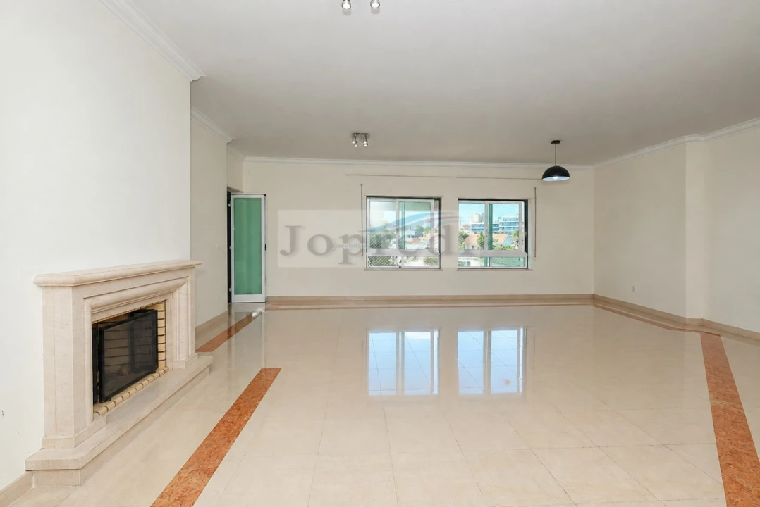 Apartamento T3 para Arrendamento em Carcavelos e Parede Foto 10