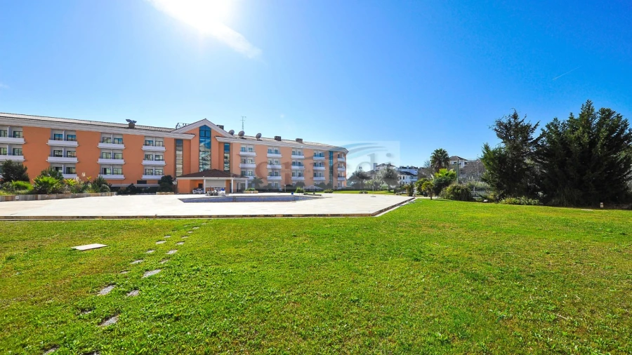 Apartamento T3 para Arrendamento em Carcavelos e Parede