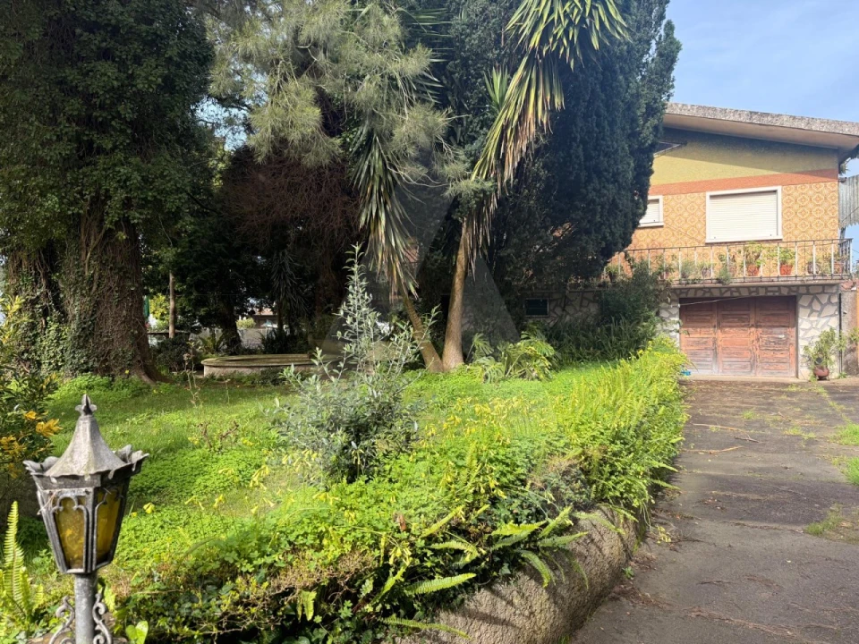 Moradia T6 para Venda em Requeixo, Nossa Senhora de Fátima e Nariz Foto 2