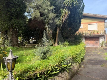 Moradia T6 para Venda em Requeixo, Nossa Senhora de Fátima e Nariz