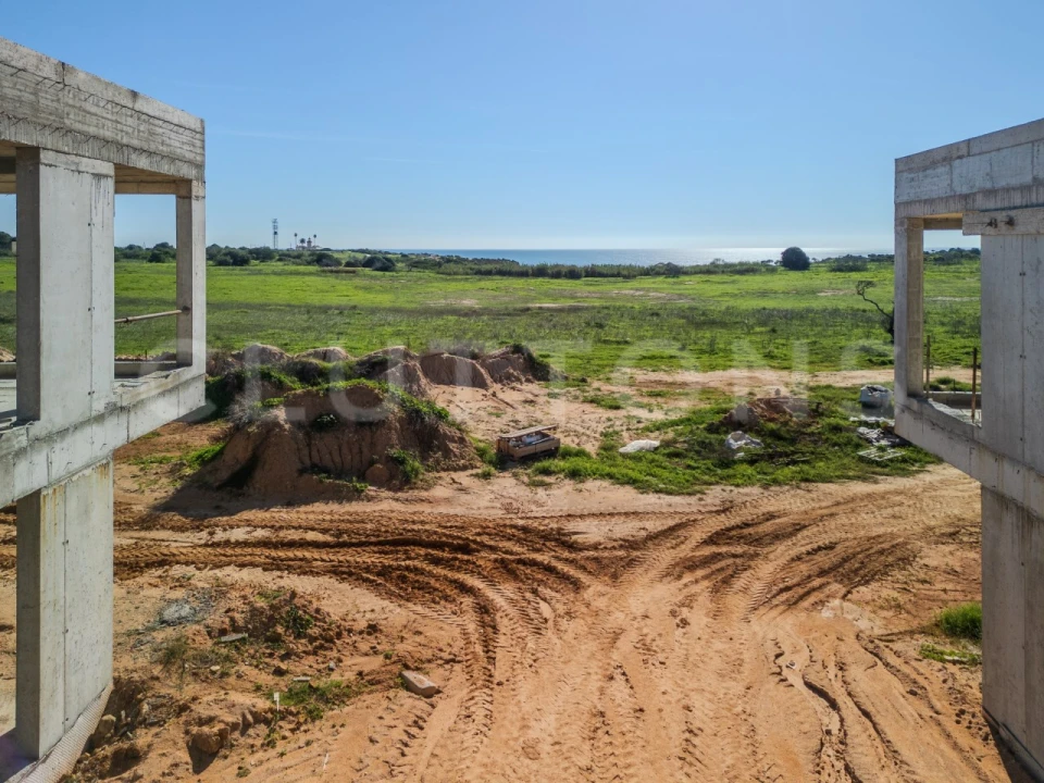 Moradia T4 para Venda em Lagos (São Sebastião e Santa Maria) Foto 28