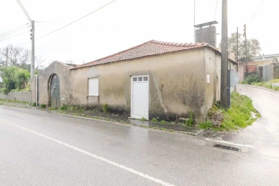Moradia T2 para Venda em Souto da Carpalhosa e Ortigosa Foto 2