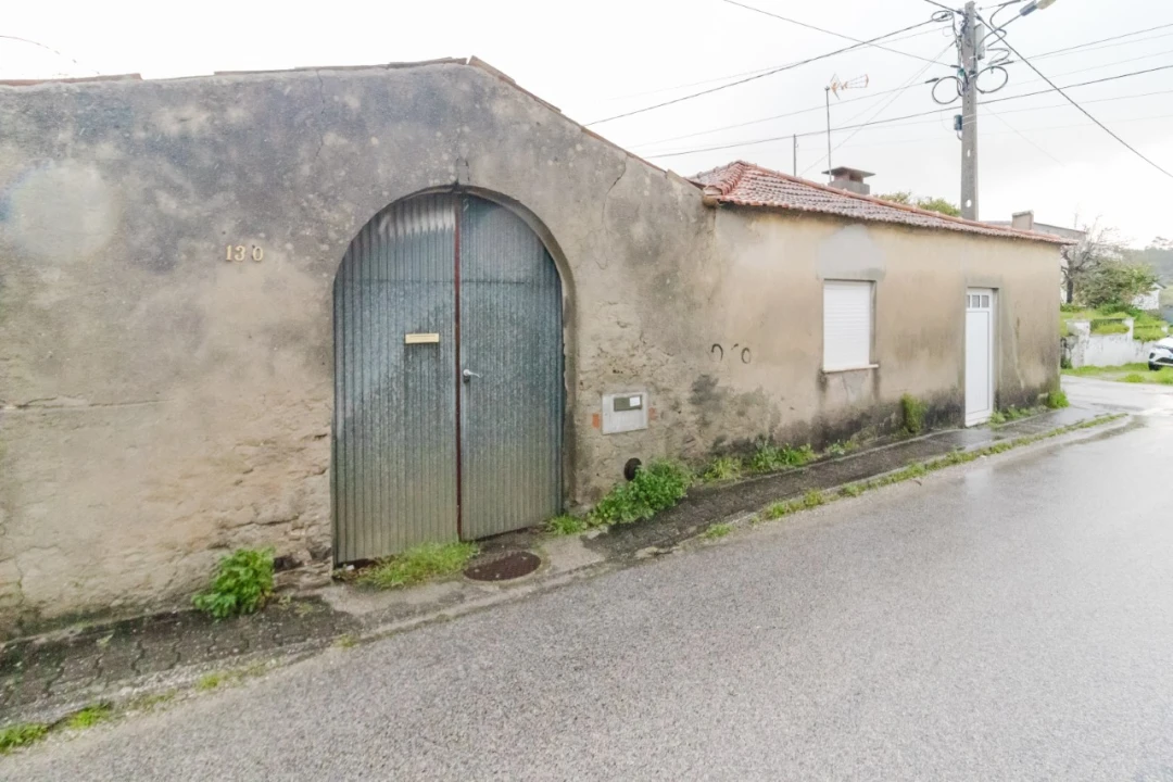 Moradia T2 para Venda em Souto da Carpalhosa e Ortigosa Foto 6