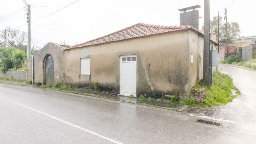 Moradia T2 para Venda em Souto da Carpalhosa e Ortigosa
