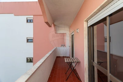 Apartamento T2 para Venda em São Domingos de Rana