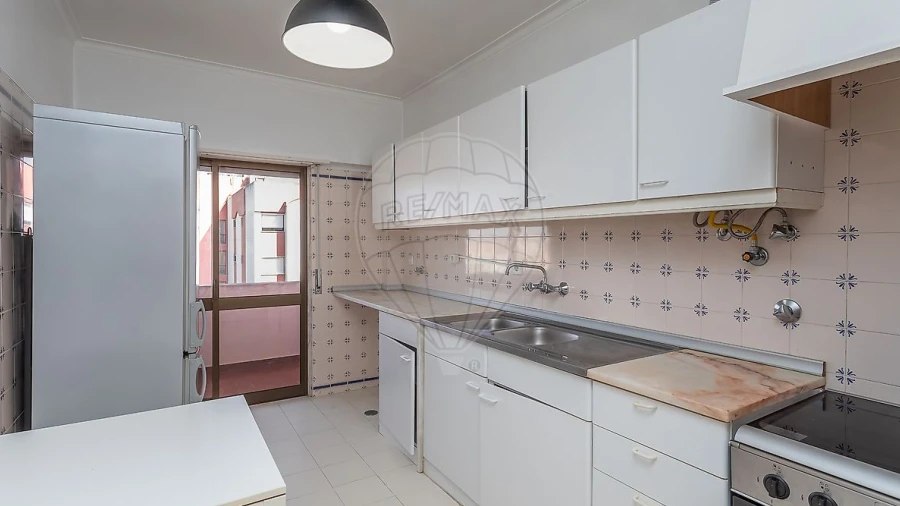 Apartamento T2 para Venda em São Domingos de Rana