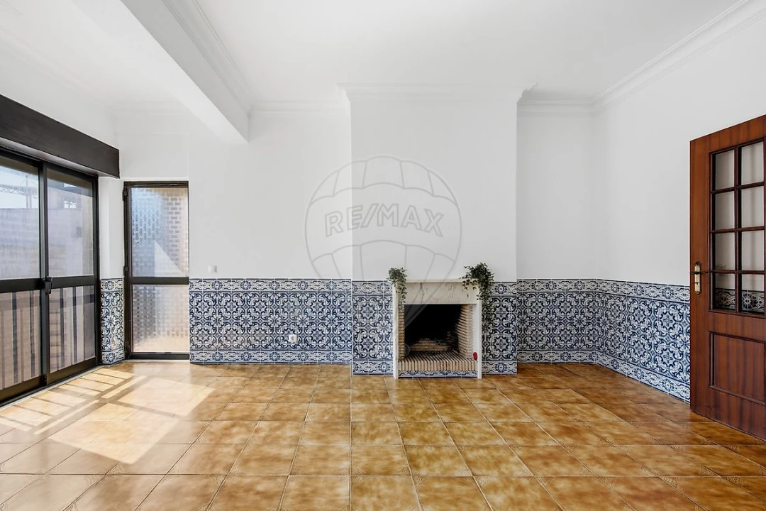 Apartamento T3 para Venda em União das Freguesias de Setúbal Foto 16
