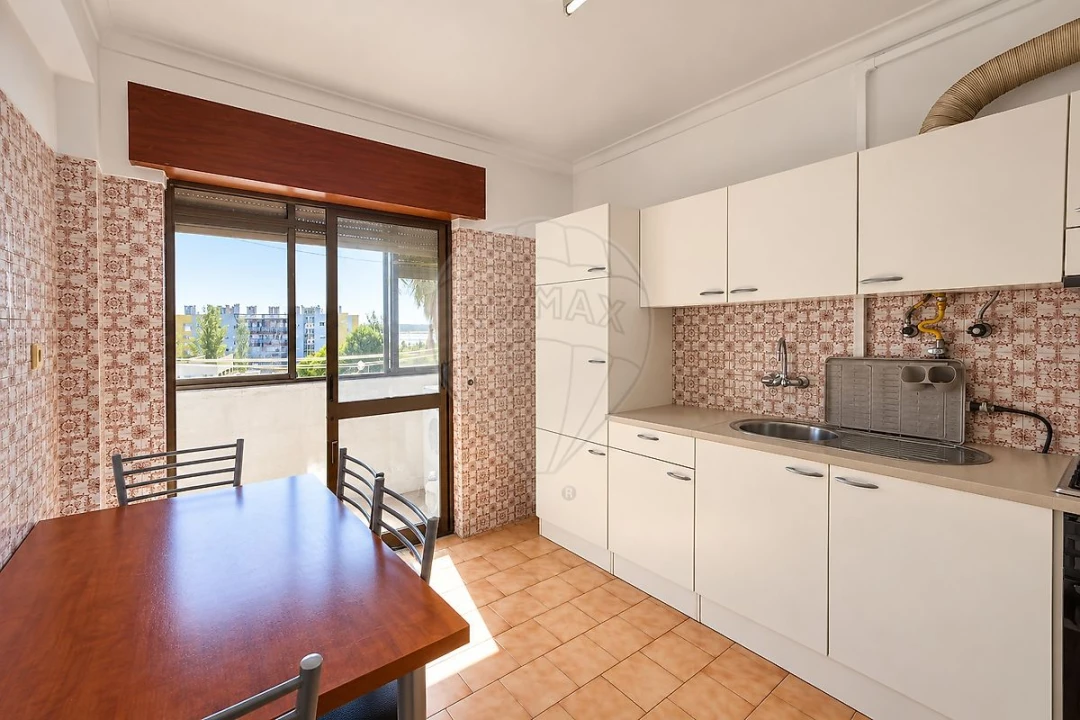 Apartamento T2 para Venda em Alto do Seixalinho, Santo André e Verderena Foto 12
