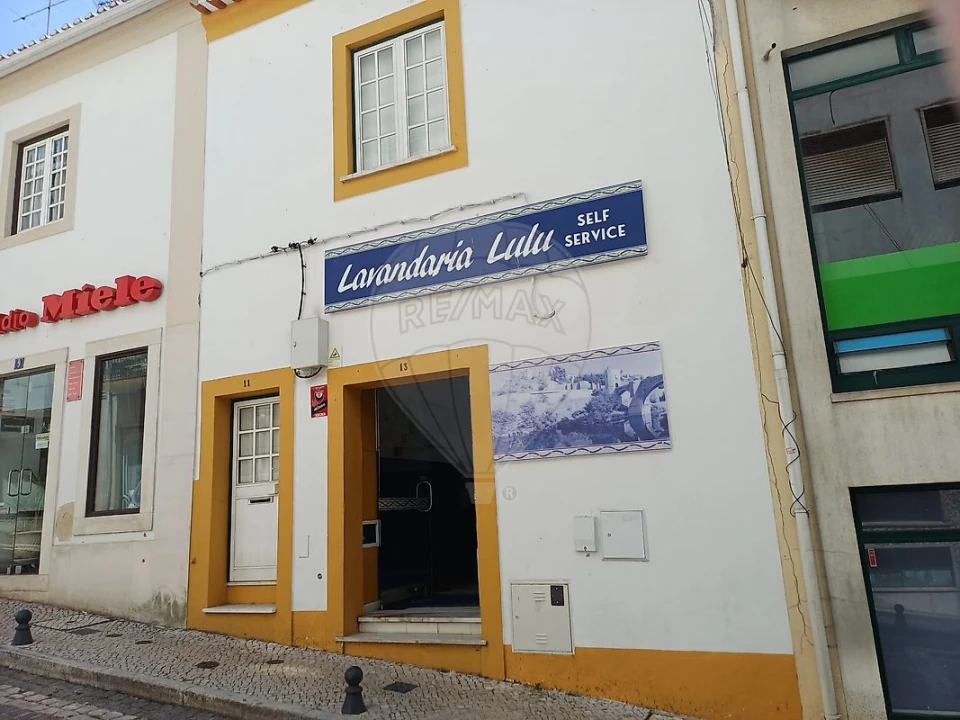 Negócio para Venda em Abrantes (São Vicente e São João) e Alferrarede Foto 3