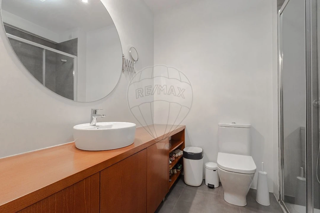 Apartamento T2 para Venda em Pedrouços Foto 9
