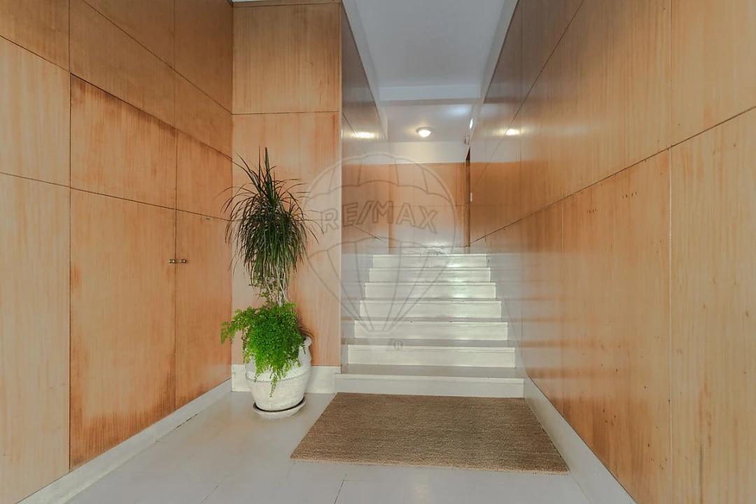 Apartamento T2 para Venda em Pedrouços Foto 21