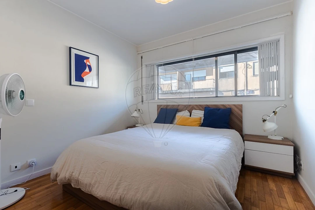 Apartamento T2 para Venda em Pedrouços Foto 6