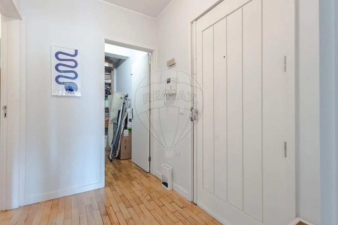Apartamento T2 para Venda em Pedrouços Foto 12