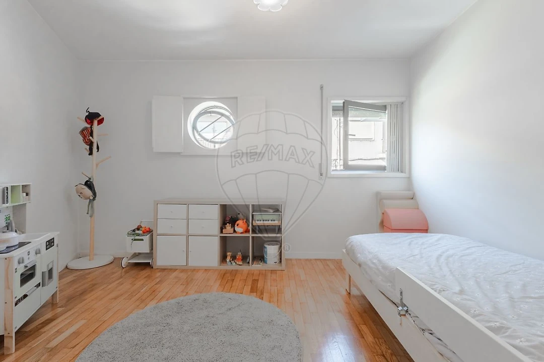 Apartamento T2 para Venda em Pedrouços Foto 5